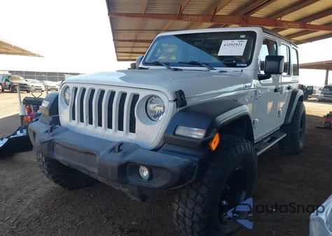 2020 Jeep Wrangler Unlimited Sport S 4X4 z USA, uszkodzony, nr VIN 1C4HJXDNXLW279733